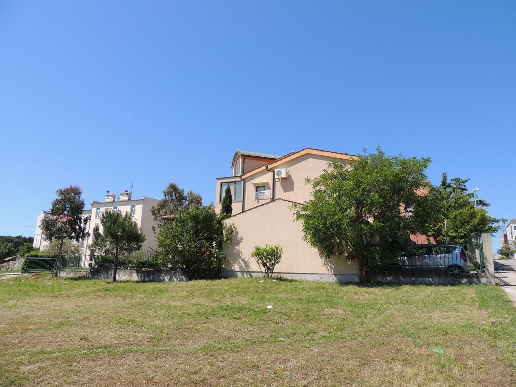 Stoja Apartment Pula Exterior photo